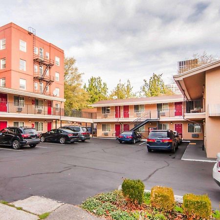 Econo Lodge City Center Portland Luaran gambar