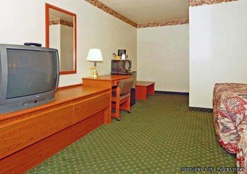 Econo Lodge City Center Portland Bilik gambar