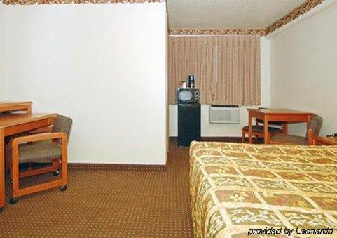 Econo Lodge City Center Portland Bilik gambar